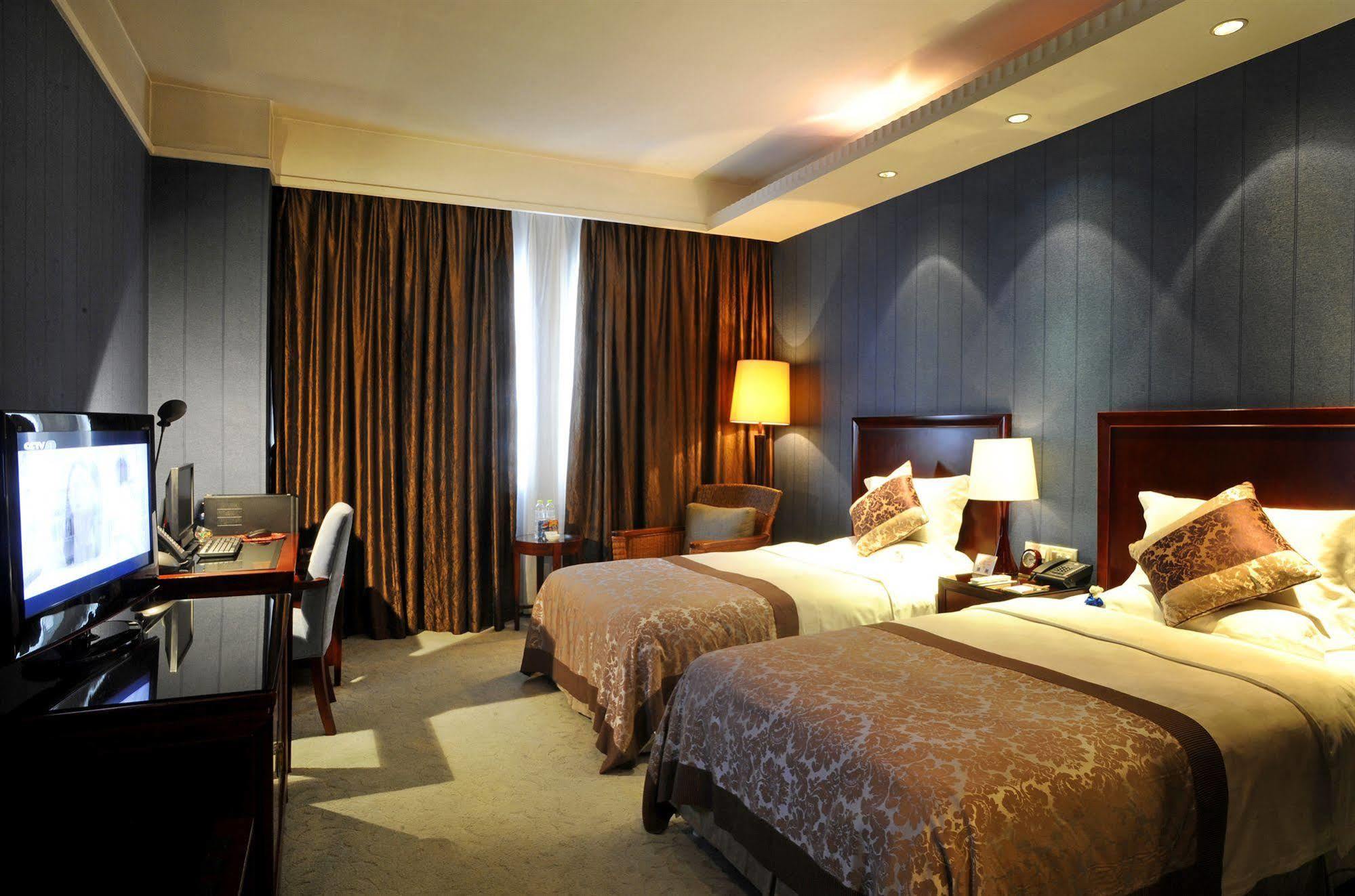 Yiwu Yi He Hotel Eksteriør bilde