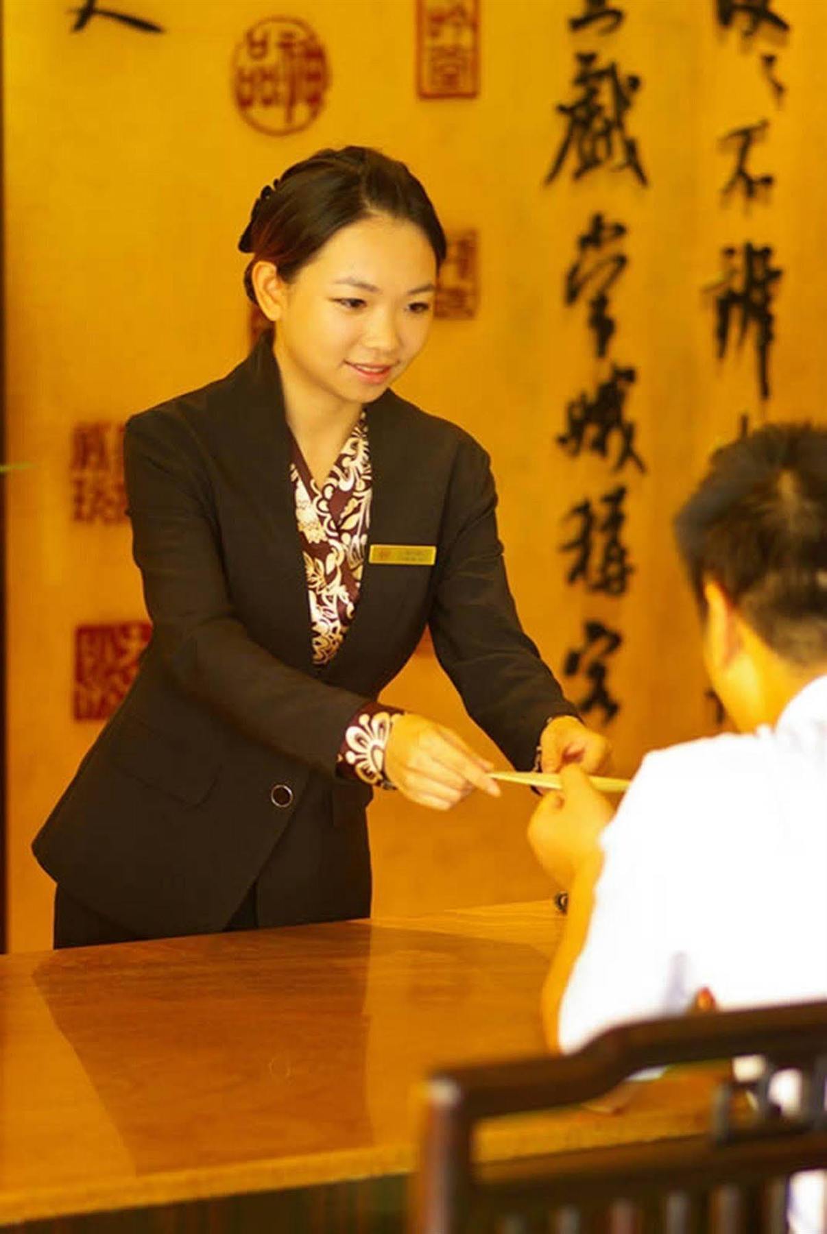 Yiwu Yi He Hotel Eksteriør bilde